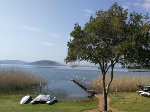 Apartamento Beautiful, Tranquil Lakeside Estate