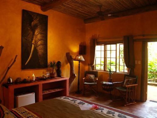 Hostal Kwalucia Private Safari Retreat