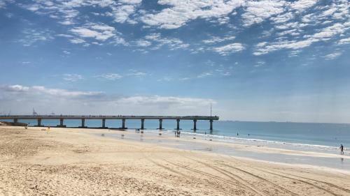 Apartamento @35 Brookes Suites Seaside Escape