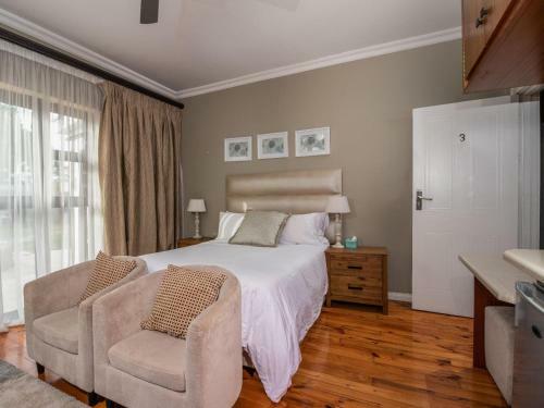 Hostal Cashmere Suites