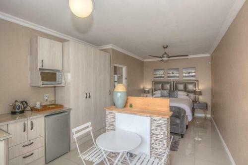 Hostal Cashmere Suites