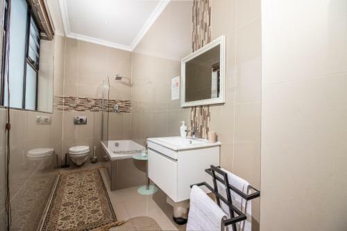 Hostal Cashmere Suites