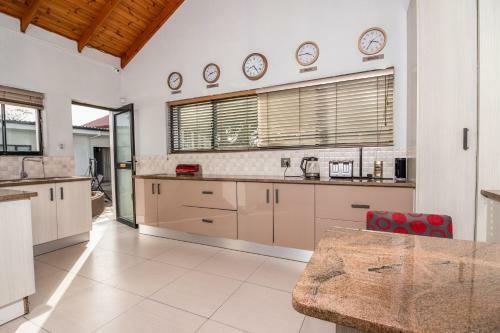 Hostal Cashmere Suites