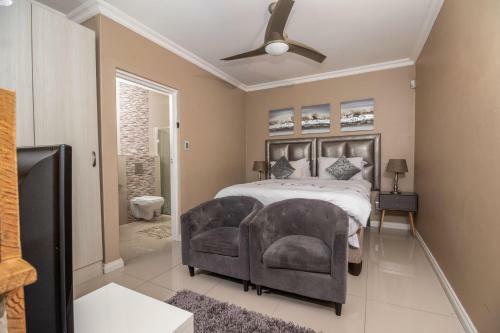 Hostal Cashmere Suites