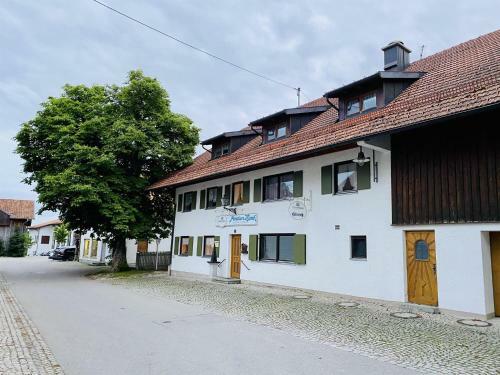 Hostal Pension Hirsch