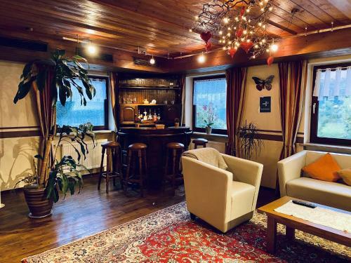 Hostal Pension Hirsch