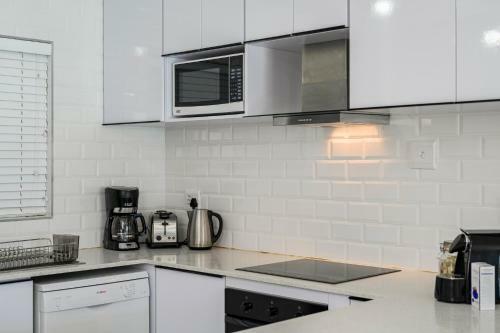 Brookes Hill Suites Luxury Apartments