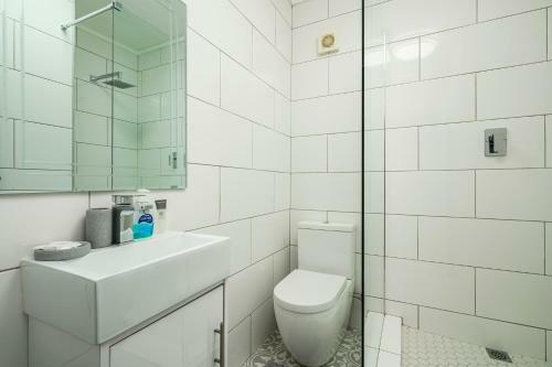 Brookes Hill Suites Luxury Apartments