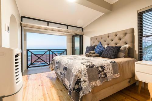 Oldie Villa Balcony-seaview Apartment