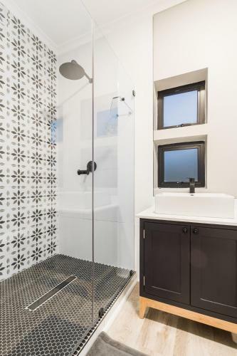 Oldie Villa Balcony-seaview Apartment