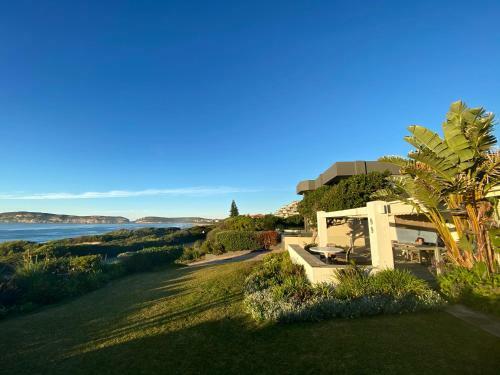 99 Beachyhead Drive, Plett