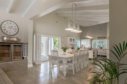 13 Sanganer Avenue, Plettenberg Bay Holiday Home