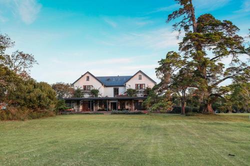 Villa Forest Hall Manor, Private Nature Reserve