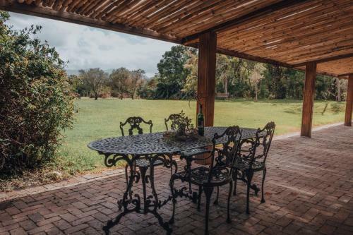 Villa Forest Hall Manor, Private Nature Reserve