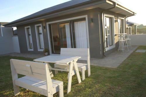 Witsend Luxury Apartment In Secure Estate
