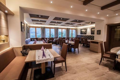 Hostal Gasthof Pass Lueg H�he