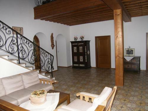 Hostal Gasthof Goldene Traube