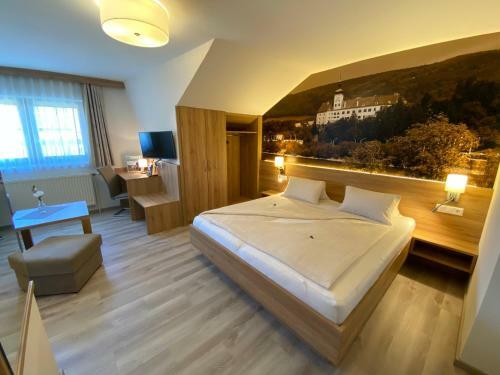 Hostal Privatzimmer Und Ferienwohnungen Leeb