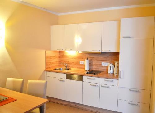 Hostal Privatzimmer Und Ferienwohnungen Leeb