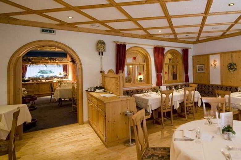 Hotel Alpenhof