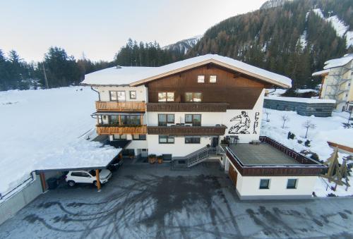 Hostal G�stehaus Olympia