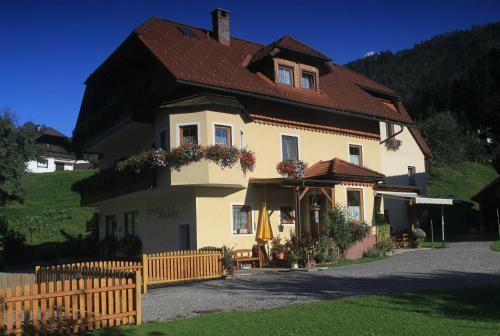 Hostal Pension Pichler