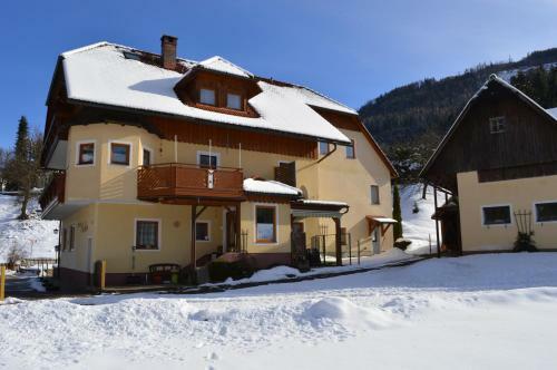 Hostal Pension Pichler