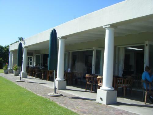 Green Goose Self Catering Villa With Pool