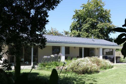 Lark Rise Guest Farm