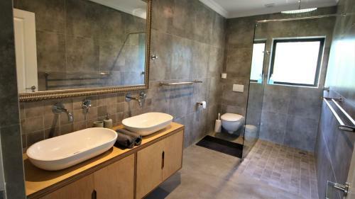 Lark Rise Guest Farm
