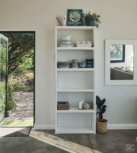 Hillandale Hideaway