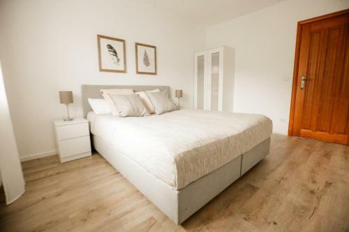Apartamento Gro� & Stylisch - Zentral & Komfortabel