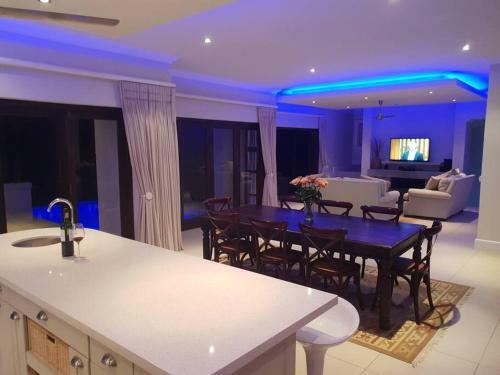 Villa With Beautiful Sea And Mountain Views.