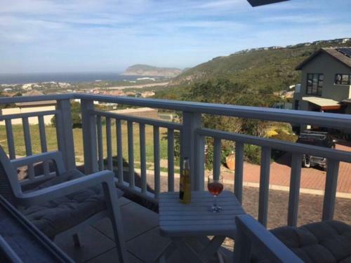 Apartamento Lofty View Of Plett With Holiday Feel And Fabviews