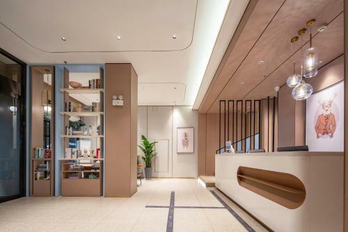 Hotel ?????????????