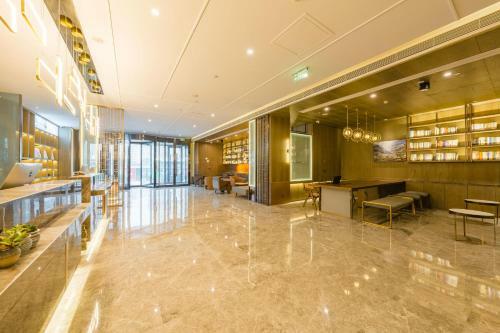 Atour Hotel Langfang Railway Station