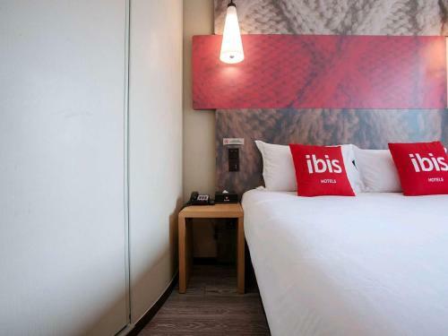 Ibis Lanzhou West Railway Station Hotel