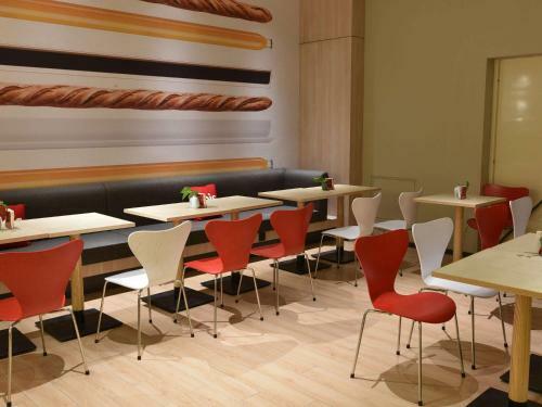 Ibis Lanzhou West Railway Station Hotel