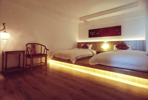 Lingzi's Home Apartment