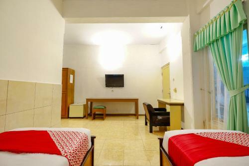 Oyo 2855 Sartika Hotel Pati