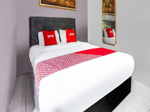 Hotel Oyo 90887 Villa Sri Rejeki