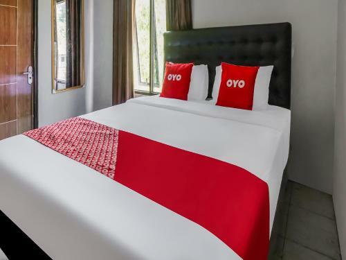 Hotel Oyo 90887 Villa Sri Rejeki