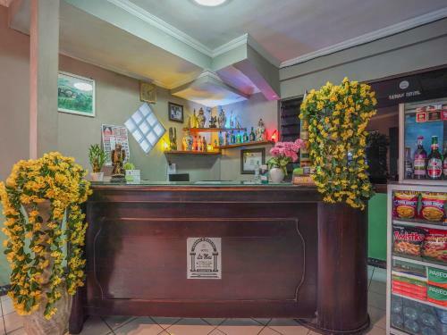 Oyo 90132 Lie Mas Hotel