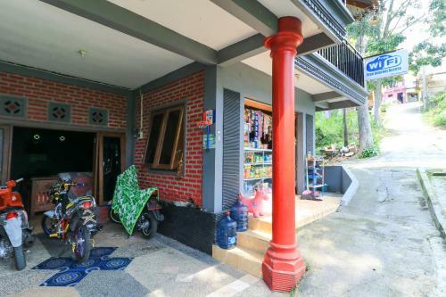 Hostal Penginapan Villa Surya Alam