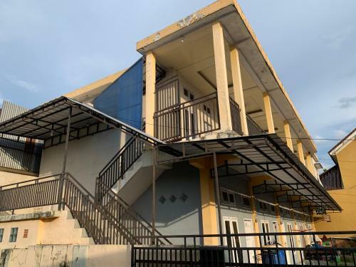 Hotel Oyo 90944 Penginapan Rita Syariah
