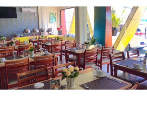 Dlira Syariah Hotel