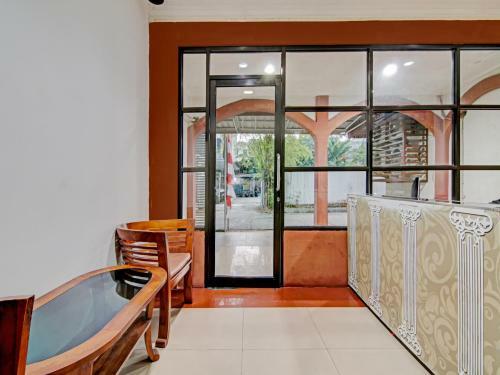 Hotel Oyo 90674 Wisma Syukran Syariah