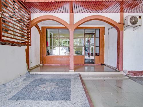 Hotel Oyo 90674 Wisma Syukran Syariah