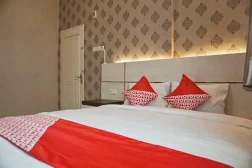 Hotel Oyo 1539 Amryrooms