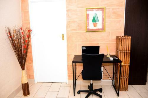 Hostal Novus Guest House